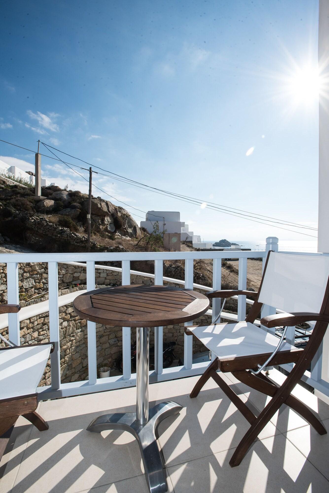 Nireas Platys Gialos (Mykonos)